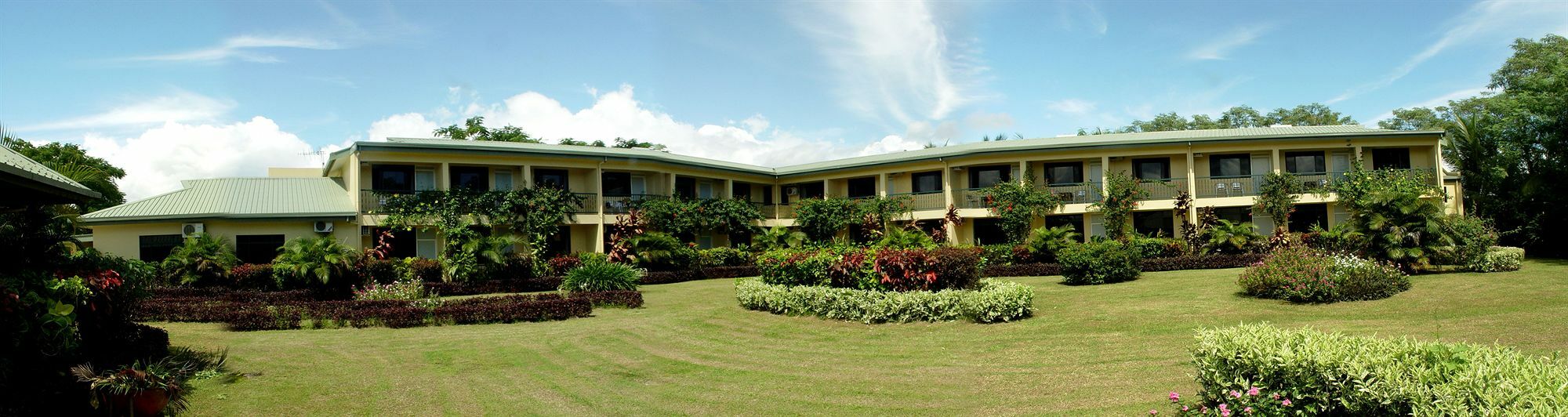 Grand West Villas Nadi Exterior foto